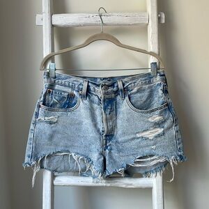 *SOLD* Levi’s 501 Cut Off Shorts